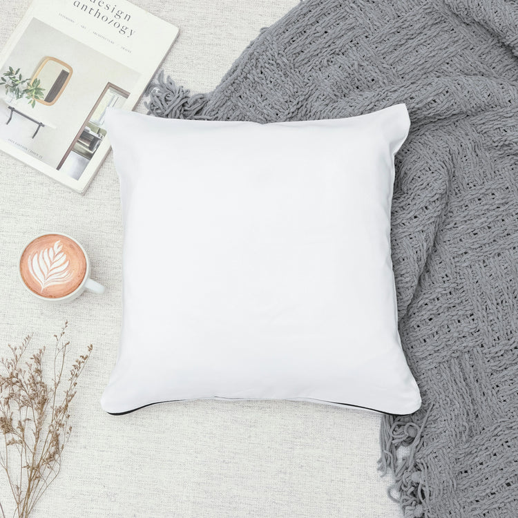 🛋️ Pillows & Blankets – Get Cozy Before You Turn the Page